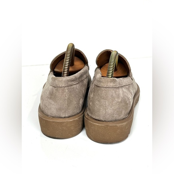 ANNE KLEIN Taupe suede DORSEY silver studded loafers size 7 - Picture 6 of 9